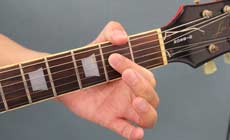 Aのパワーコード(開放弦を使う場合)